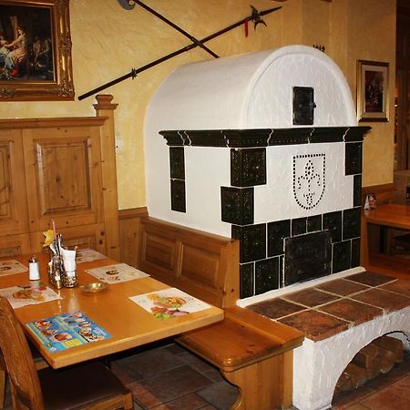 Autobahnrestaurant & Motorhotel Zoebern 외부 사진