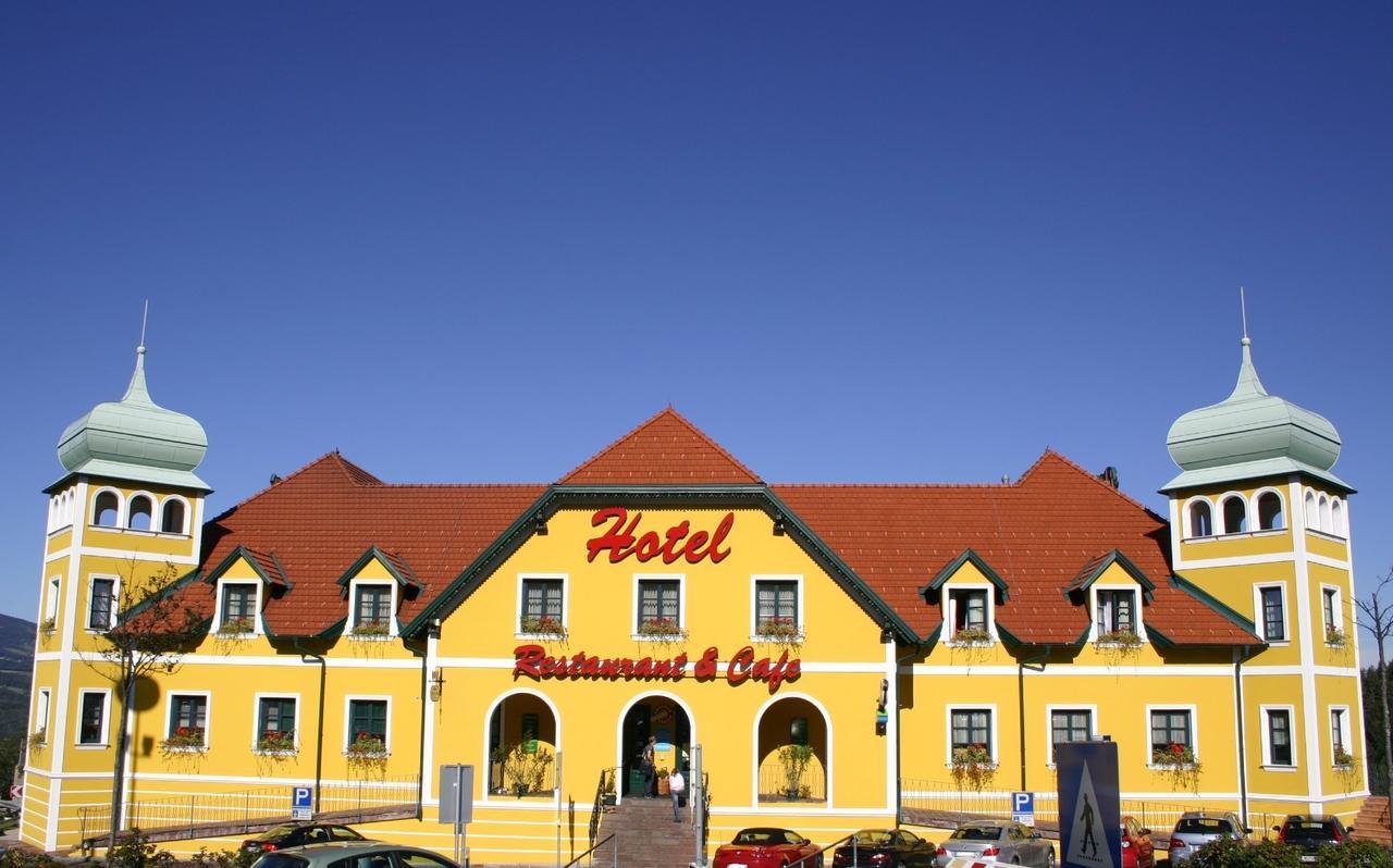 Autobahnrestaurant & Motorhotel Zoebern 외부 사진